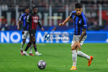 2023-05-10 - Joaquin Correa of FC Internazionale in action during UEFA Champions League 2022/23 Semi-Final 1st  leg football match between AC Milan and FC Internazionale at San Siro Stadium, Milan, Italy on May 10, 2023 - SEMIFINAL - AC MILAN VS INTER - FC INTERNAZIONALE - UEFA CHAMPIONS LEAGUE - SOCCER