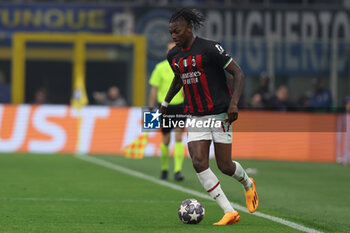 2023-05-16 - Rafael Leao of AC Milan in action during the UEFA Champions League 2022/23 Semi-Final second leg football match between FC Internazionale and AC Milan at Giuseppe Meazza Stadium, Milan, Italy on May 16, 2023 - SEMIFINAL - INTER - FC INTERNAZIONALE VS AC MILAN - UEFA CHAMPIONS LEAGUE - SOCCER