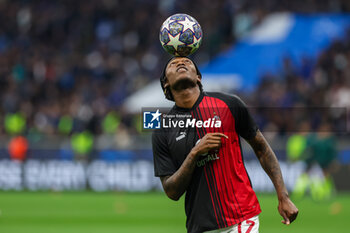 2023-05-16 - Rafael Leao of AC Milan warms up during the UEFA Champions League 2022/23 Semi-Final second leg football match between FC Internazionale and AC Milan at Giuseppe Meazza Stadium, Milan, Italy on May 16, 2023 - SEMIFINAL - INTER - FC INTERNAZIONALE VS AC MILAN - UEFA CHAMPIONS LEAGUE - SOCCER