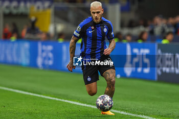 2023-05-16 - Federico Dimarco of FC Internazionale in action during the UEFA Champions League 2022/23 Semi-Final second leg football match between FC Internazionale and AC Milan at Giuseppe Meazza Stadium, Milan, Italy on May 16, 2023 - SEMIFINAL - INTER - FC INTERNAZIONALE VS AC MILAN - UEFA CHAMPIONS LEAGUE - SOCCER