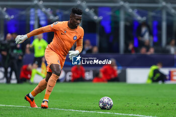 2023-05-16 - Andre Onana of FC Internazionale in action during the UEFA Champions League 2022/23 Semi-Final second leg football match between FC Internazionale and AC Milan at Giuseppe Meazza Stadium, Milan, Italy on May 16, 2023 - SEMIFINAL - INTER - FC INTERNAZIONALE VS AC MILAN - UEFA CHAMPIONS LEAGUE - SOCCER