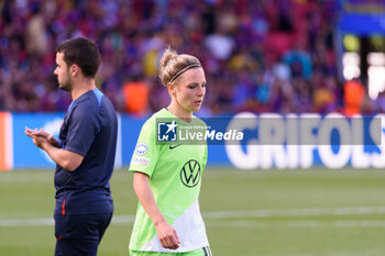 2023-06-03 - 03.06.2023, Eindhoven, PSV Stadion, UEFA Women's Champions League: Barcelona - Wofsburg, Svenja Huth (10 Wolfsburg) after the match on her way to the podium - UEFA WOMEN'S CHAMPIONS LEAGUE: BARCELONA - WOFSBURG - UEFA CHAMPIONS LEAGUE - SOCCER