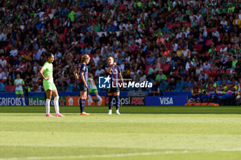 2023-06-03 - 03.06.2023, Eindhoven, PSV Stadion, UEFA Women's Champions League: Barcelona - Wofsburg, Lucy Bronze (15 Barcelona) talking to Irene Paredes (2 Barcelona) in the middle of the field - UEFA WOMEN'S CHAMPIONS LEAGUE: BARCELONA - WOFSBURG - UEFA CHAMPIONS LEAGUE - SOCCER