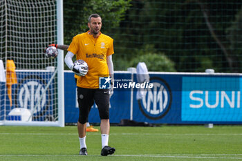 2023-06-05 - Samir Handanovic of FC Internazionale in action during the UEFA Champions League Final media day of FC Internazionale training session at Suning Training Center ahead of their UEFA Champions League Final match against Manchester City FC at Suning Training Center, Appiano Gentile, Italy on June 05, 2023 - INTER - FC INTERNAZIONALE TRAINING BEFORE THE 2022-2023 FINAL - UEFA CHAMPIONS LEAGUE - SOCCER