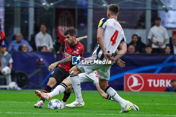 2023-09-19 - Christian Pulisic of AC Milan seen in action during UEFA Champions League 2023/24 Group Stage - Group F football match between AC Milan and Newcastle United FC at San Siro Stadium, Milan, Italy on September 19, 2023 - AC MILAN VS NEWCASTLE UNITED FC - UEFA CHAMPIONS LEAGUE - SOCCER