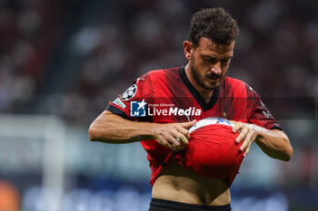 2023-09-19 - Alessandro Florenzi of AC Milan seen in action during UEFA Champions League 2023/24 Group Stage - Group F football match between AC Milan and Newcastle United FC at San Siro Stadium, Milan, Italy on September 19, 2023 - AC MILAN VS NEWCASTLE UNITED FC - UEFA CHAMPIONS LEAGUE - SOCCER