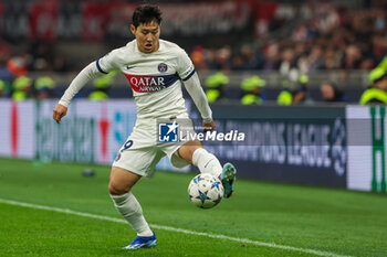2023-11-07 - Kang-in Lee of Paris Saint-Germain FC seen in action during UEFA Champions League 2023/24 Group Stage - Group F football match between AC Milan and Paris Saint-Germain FC at San Siro Stadium, Milan, Italy on November 07, 2023 - AC MILAN VS PARIS SAINT-GERMAIN - UEFA CHAMPIONS LEAGUE - SOCCER