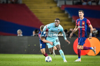 2023-09-19 - Mandela Keita (Antwerp) and Gavi (FC Barcelona) during a UEFA Champions League first match between FC Barcelona and Royal Antwerp at Estadi Olimpic Lluis Companys, in Barcelona, ,Spain on September 19, 2023. (Photo / Felipe Mondino) - FC BARCELONA - ROYAL ANTWERP - UEFA CHAMPIONS LEAGUE - SOCCER