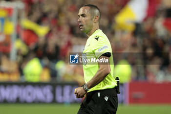 2023-10-03 - Referee Marco Guida of Italy during the UEFA Champions League, Group B football match between RC Lens and Arsenal FC on October 3, 2023 at Bollaert-Delelis stadium in Lens, France - FOOTBALL - CHAMPIONS LEAGUE - LENS V ARSENAL - UEFA CHAMPIONS LEAGUE - SOCCER