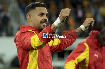 2023-10-03 - Facundo Medina of Lens salutes the supporters following the UEFA Champions League, Group B football match between RC Lens and Arsenal FC on October 3, 2023 at Bollaert-Delelis stadium in Lens, France - FOOTBALL - CHAMPIONS LEAGUE - LENS V ARSENAL - UEFA CHAMPIONS LEAGUE - SOCCER