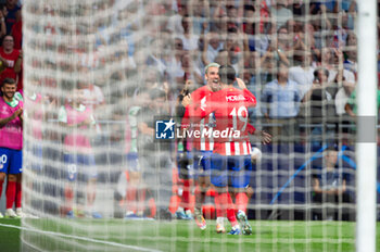 2023-10-04 - Alvaro Morata (Atletico Madrid) celebrate his goal with Antoine Griezmann (Atletico Madrid) during the football match of Uefa Champions League between Atletico Madrid vs Feyenoord played at Civitas Metropolitano stadium on October 04, 2023 in Madrid, Spain - ATLETICO MADRID VS FEYENOORD - UEFA CHAMPIONS LEAGUE - SOCCER