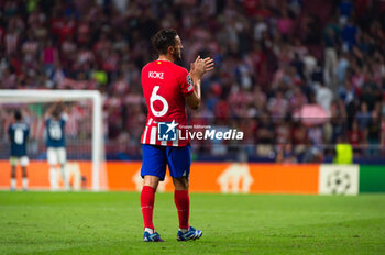 2023-10-04 - Jorge Resurreccion Merodio (Koke) (Atletico Madrid) greets the fans at the end of the football match of Uefa Champions League between Atletico Madrid vs Feyenoord played at Civitas Metropolitano stadium on October 04, 2023 in Madrid, Spain - ATLETICO MADRID VS FEYENOORD - UEFA CHAMPIONS LEAGUE - SOCCER