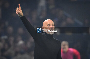 2023-10-25 - Stefano PIOLI of AC Milan during the UEFA Champions League, Group F football match between Paris Saint-Germain and AC Milan on October 25, 2023 at Parc des Princes stadium in Paris, France - FOOTBALL - CHAMPIONS LEAGUE - PARIS SG V MILAN - UEFA CHAMPIONS LEAGUE - SOCCER
