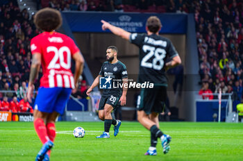 2023-11-07 - Cameron Carter Vickers (Celtic) in action with the ball during the football match of Uefa Champions League between Atletico Madrid vs Celtic played at Civitas Metropolitano stadium on November 07, 2023 in Madrid, Spain - ATLETICO MADRID VS CELTIC - UEFA CHAMPIONS LEAGUE - SOCCER