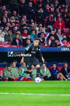 2023-11-07 - Luis Palma (Celtic) in action with the ball during the football match of Uefa Champions League between Atletico Madrid vs Celtic played at Civitas Metropolitano stadium on November 07, 2023 in Madrid, Spain - ATLETICO MADRID VS CELTIC - UEFA CHAMPIONS LEAGUE - SOCCER