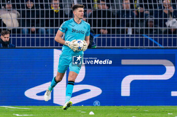 2023-11-07 - Nick Pope of Newcastle United during the UEFA Champions League, Group F football match between Borussia Dortmund and Newcastle United on November 7, 2023 at Signal Iduna Park in Dortmund, Germany - FOOTBALL - CHAMPIONS LEAGUE - DORTMUND V NEWCASTLE - UEFA CHAMPIONS LEAGUE - SOCCER