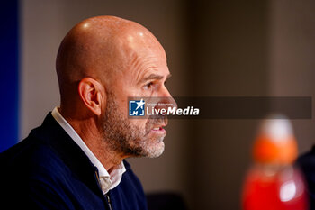 2023-11-08 - Head Coach Peter Bosz of PSV during the press conference after the UEFA Champions League, Group B football match between PSV and RC Lens on November 8, 2023 at Philips Stadion in Eindhoven, Netherlands - FOOTBALL - CHAMPIONS LEAGUE - PSV V LENS - UEFA CHAMPIONS LEAGUE - SOCCER