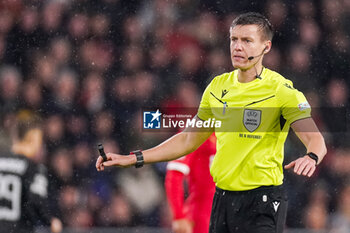 2023-11-08 - Referee Daniel Siebert during the UEFA Champions League, Group B football match between PSV and RC Lens on November 8, 2023 at Philips Stadion in Eindhoven, Netherlands - FOOTBALL - CHAMPIONS LEAGUE - PSV V LENS - UEFA CHAMPIONS LEAGUE - SOCCER