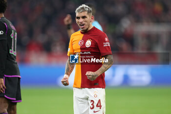 2023-11-08 - Galatasaray midfielder Lucas Torreira during the UEFA Champions League, Group A football match between Bayern Munich and Galatasaray on 8 November 2023 at Allianz Arena in Munich, Germany - FOOTBALL - CHAMPIONS LEAGUE - BAYERN MUNICH V GALATASARAY - UEFA CHAMPIONS LEAGUE - SOCCER