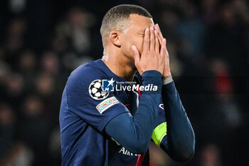 2023-11-28 - Kylian MBAPPE of PSG looks dejected during the UEFA Champions League, Group F football match between Paris Saint-Germain and Newcastle United on November 28, 2023 at Parc des Princes stadium in Paris, France - FOOTBALL - CHAMPIONS LEAGUE - PARIS SG V NEWCASTLE - UEFA CHAMPIONS LEAGUE - SOCCER
