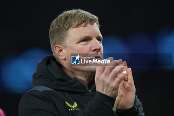 2023-11-28 - Newcastle United Manager Eddie Howe at full time during the UEFA Champions League, Group F football match between Paris Saint-Germain and Newcastle United on November 28, 2023 at Parc des Princes stadium in Paris, France - FOOTBALL - CHAMPIONS LEAGUE - PARIS SG V NEWCASTLE - UEFA CHAMPIONS LEAGUE - SOCCER