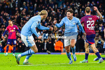 2023-11-28 - Julian Alvarez of Manchester City celebrates his goal 3-2 with Erling Haaland during the UEFA Champions League, Group G football match between Manchester City and RB Leipzig on 28 November 2023 at Etihad Stadium in Manchester, England - FOOTBALL - CHAMPIONS LEAGUE - MANCHESTER CITY V RB LEIPZIG - UEFA CHAMPIONS LEAGUE - SOCCER