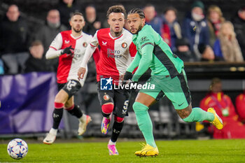 2023-11-28 - Memphis Depay of Atletico Madrid during the UEFA Champions League, Group E football match between Feyenoord and Atletico Madrid on November 28, 2023 at Stadion Feijenoord "De Kuip" in Rotterdam, Netherlands - FOOTBALL - CHAMPIONS LEAGUE - FEYENOORD V ATLETICO MADRID - UEFA CHAMPIONS LEAGUE - SOCCER