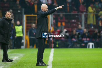 2023-11-29 - Coach Erik ten Hag of Manchester United during the UEFA Champions League, Group A football match between Galatasaray and Manchester United on November 29, 2023 at the Ali Sami Yen Arena in Istanbul, Turkey - FOOTBALL - CHAMPIONS LEAGUE - GALATASARAY V MANCHESTER UNITED - UEFA CHAMPIONS LEAGUE - SOCCER