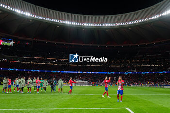 2023-12-13 - Jorge Resurreccion Merodio (Koke) of Atletico Madrid seen greeting the fans at the end of the Champions League football match between Atletico Madrid and Lazio at Metropolitano Stadium in Madrid, Spain. - ATLETICO MADRID VS SS LAZIO - UEFA CHAMPIONS LEAGUE - SOCCER