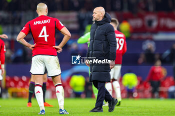 2023-12-13 - Erik ten Hag Manager of Manchester United looks dejected at full time during the UEFA Champions League, Group A football match between Manchester United and Bayern Munich on 12 December 2023 at Old Trafford in Manchester, England - FOOTBALL - CHAMPIONS LEAGUE - MANCHESTER UNITED V BAYERN MUNICH - UEFA CHAMPIONS LEAGUE - SOCCER