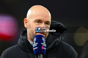 2023-12-13 - Erik ten Hag Manager of Manchester United during the UEFA Champions League, Group A football match between Manchester United and Bayern Munich on 12 December 2023 at Old Trafford in Manchester, England - FOOTBALL - CHAMPIONS LEAGUE - MANCHESTER UNITED V BAYERN MUNICH - UEFA CHAMPIONS LEAGUE - SOCCER