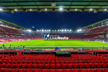 2023-12-13 - General view during the UEFA Champions League, Group A football match between Manchester United and Bayern Munich on 12 December 2023 at Old Trafford in Manchester, England - FOOTBALL - CHAMPIONS LEAGUE - MANCHESTER UNITED V BAYERN MUNICH - UEFA CHAMPIONS LEAGUE - SOCCER