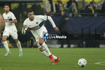 2023-12-13 - Kylian Mbappe of PSG during the UEFA Champions League, Group F football match between Borussia Dortmund and Paris Saint-Germain on December 13, 2023 at Signal Iduna Park in Dortmund, Germany - FOOTBALL - CHAMPIONS LEAGUE - DORTMUND V PARIS SG - UEFA CHAMPIONS LEAGUE - SOCCER