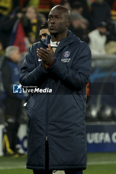 2023-12-13 - Danilo Pereira of PSG salutes the supporters following the UEFA Champions League, Group F football match between Borussia Dortmund and Paris Saint-Germain on December 13, 2023 at Signal Iduna Park in Dortmund, Germany - FOOTBALL - CHAMPIONS LEAGUE - DORTMUND V PARIS SG - UEFA CHAMPIONS LEAGUE - SOCCER