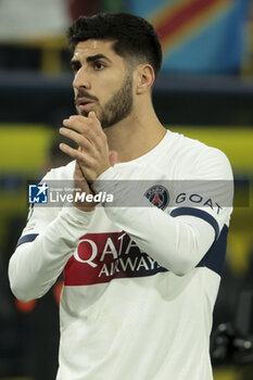 2023-12-13 - Marco Asensio of PSG salutes the supporters following the UEFA Champions League, Group F football match between Borussia Dortmund and Paris Saint-Germain on December 13, 2023 at Signal Iduna Park in Dortmund, Germany - FOOTBALL - CHAMPIONS LEAGUE - DORTMUND V PARIS SG - UEFA CHAMPIONS LEAGUE - SOCCER