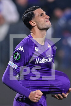 2023-02-23 - Rolando Mandragora (ACF Fiorentina) celebrates after scoring a goal - ACF FIORENTINA VS SC BRAGA - UEFA CONFERENCE LEAGUE - SOCCER