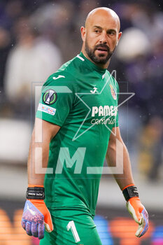 2023-03-09 - Pepe Reina of Villarreal during the UEFA Europa Conference League, Round of 16, 1st leg football match between RSC Anderlecht and Villarreal CF on March 9, 2023 at the Lotto Park Stadium in Brussels, Belgium - FOOTBALL - CONFERENCE LEAGUE - ANDERLECHT V VILLARREAL - UEFA CONFERENCE LEAGUE - SOCCER