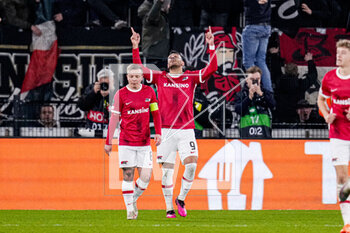 2023-03-16 - Vangelis Pavlidis of AZ Alkmaar celebrates the second goal during the UEFA Europa Conference League, Round of 16, 2nd leg football match between AZ Alkmaar and SS Lazio on March 16, 2023 at the AZ Stadion in Alkmaar, Netherlands - FOOTBALL - CONFERENCE LEAGUE - AZ ALKMAAR V LAZIO - UEFA CONFERENCE LEAGUE - SOCCER