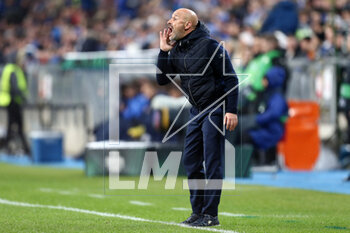 2023-04-13 - Coach Vincenzo Italiano of Fiorentina during the UEFA Europa Conference League, Quarter-finals, 1st leg football match between KKS Lech Poznan and ACF Fiorentina on April 13, 2023 at INEA Stadion in Poznan, Poland - FOOTBALL - CONFERENCE LEAGUE - LECH POZNAN V FIORENTINA - UEFA CONFERENCE LEAGUE - SOCCER