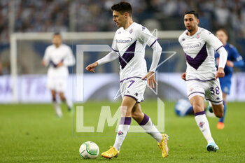 2023-04-13 - Josip Brekalo of Fiorentina during the UEFA Europa Conference League, Quarter-finals, 1st leg football match between KKS Lech Poznan and ACF Fiorentina on April 13, 2023 at INEA Stadion in Poznan, Poland - FOOTBALL - CONFERENCE LEAGUE - LECH POZNAN V FIORENTINA - UEFA CONFERENCE LEAGUE - SOCCER