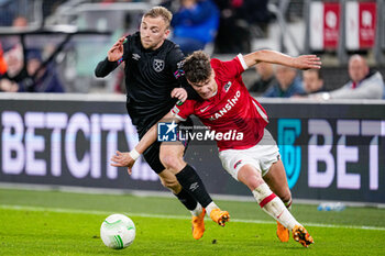 2023-05-18 - Jarrod Bowen of West Ham, Milos Kerkez of AZ Alkmaar during the UEFA Europa Conference League, Semi-finals, 2nd leg football match between AZ and West Ham United on May 18, 2023 at the AFAS Stadion in Alkmaar, Netherlands - FOOTBALL - CONFERENCE LEAGUE - AZ ALKMAAR V WEST HAM - UEFA CONFERENCE LEAGUE - SOCCER