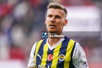 2023-08-31 - Serdar Aziz of Fenerbahce during the UEFA Europa Conference League, Play-offs, 2nd leg football match between FC Twente and Fenerbahce on August 31, 2023 at De Grolsch Veste in Enschede, Netherlands - FOOTBALL - CONFERENCE LEAGUE - TWENTE V FENERBAHCE - UEFA CONFERENCE LEAGUE - SOCCER