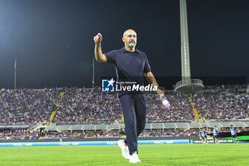 2023-10-05 - Head Coach Vincenzo Italiano of the ACF Fiorentina , prior to the Conference League match between ACF Fiorentina and Ferencvarosi TC at Stadio Artemio Franchi on October 5, 2023 in Florence, Italy - ACF FIORENTINA VS FERENCVAROSI TC - UEFA CONFERENCE LEAGUE - SOCCER