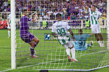 2023-10-05 - Nolas Gonzalez of the ACF Fiorentina during the Conference League match between ACF Fiorentina and Ferencvarosi TC at Stadio Artemio Franchi on October 5, 2023 in Florence, Italy - ACF FIORENTINA VS FERENCVAROSI TC - UEFA CONFERENCE LEAGUE - SOCCER