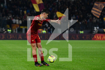 2023-01-12 - Paulo Dybala (AS Roma) during the Coppa Italia Frecciarossa round of 16 match between AS Roma vs Genoa CFC at the Olimpic Stadium in Rome on 12 January 2023. - AS ROMA VS GENOA CFC - ITALIAN CUP - SOCCER