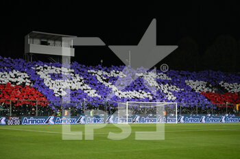 2023-04-05 - ACF Fiorentina supporters during the Italian Cup Semi Final football match between US Cremonese and ACF Fiorentina on 5 of Avril 2023 at Stadium Giovanni Zini in Cremona, Italy. Photo Tiziano Ballabio/ - SEMIFINAL - US CREMONESE VS ACF FIORENTINA - ITALIAN CUP - SOCCER