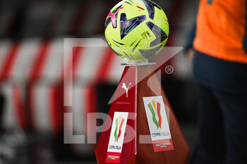 2023-04-05 - Match ball during the Italian Cup Semi Final football match between US Cremonese and ACF Fiorentina on 5 of Avril 2023 at Stadium Giovanni Zini in Cremona, Italy. Photo Tiziano Ballabio - SEMIFINAL - US CREMONESE VS ACF FIORENTINA - ITALIAN CUP - SOCCER