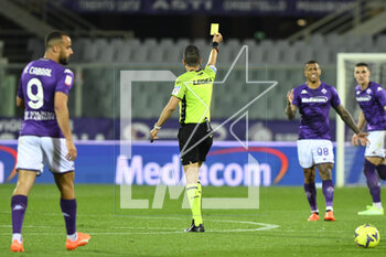 2023-04-27 - Referee Marinelli during the Coppa Italia Semi Final match between ACF Fiorentina vs US Cremonese at Stadio Artemio Franchi on April 27, 2023 in Florence, Italy. - SEMIFINAL - ACF FIORENTINA VS US CREMONESE - ITALIAN CUP - SOCCER