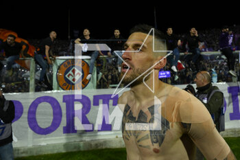 2023-04-27 - Cristiano Biraghi of ACF Fiorentina during the Coppa Italia Semi Final match between ACF Fiorentina vs US Cremonese at Stadio Artemio Franchi on April 27, 2023 in Florence, Italy. - SEMIFINAL - ACF FIORENTINA VS US CREMONESE - ITALIAN CUP - SOCCER