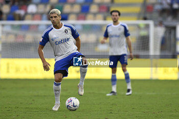 2023-08-11 - Miguel Veloso of Pisa Sporting Club during the 32nd round of italian cup final match between Frosinone Calcio vs Pisa Sporting Club, 11th August 2023, Benito Stirpe Stadium, Frosinone, Italy. - FROSINONE CALCIO VS AC PISA - ITALIAN CUP - SOCCER